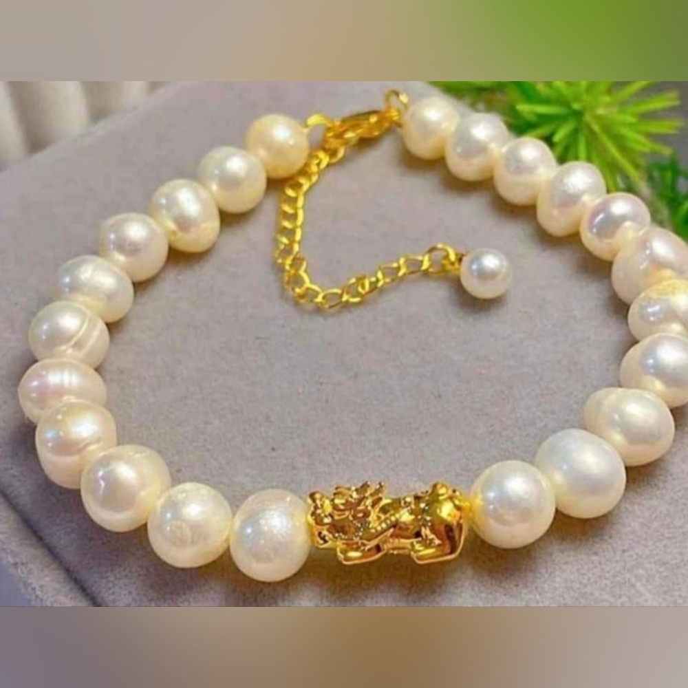 18K Piyao Pixiu w/ Fresh Water Pearl Bead Bracelet Size 6.5" to 8" Adjustable